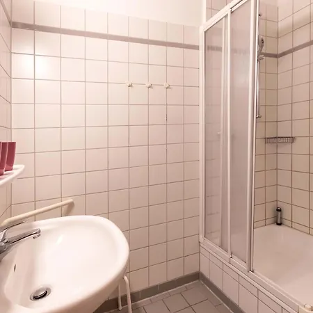 Apartamento Gaestehaus-st-josef-4 *